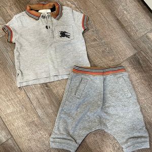 Burberry 2 piece sweat set (6 months)
